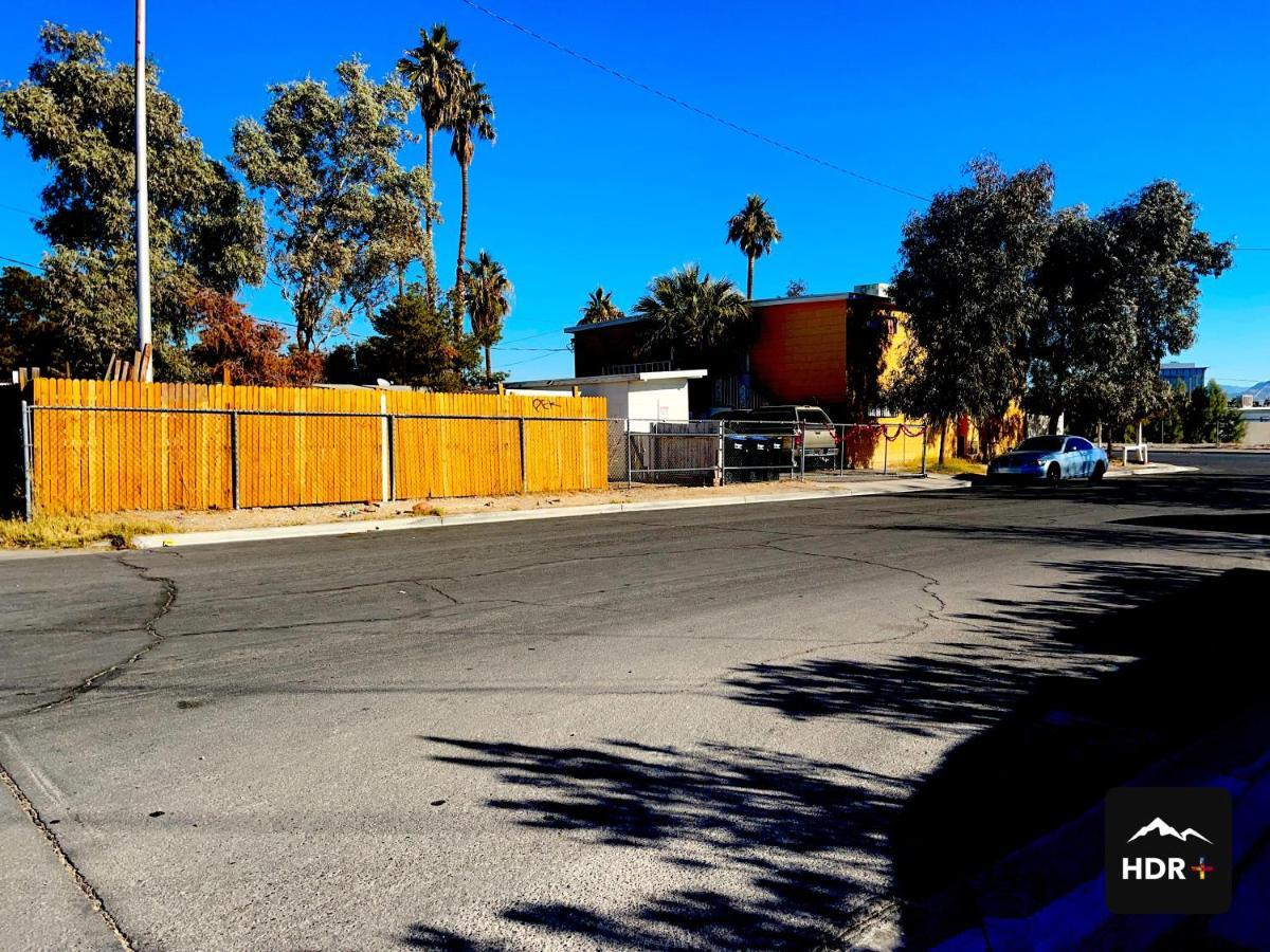 The Yellow Penthouse Llc Las Vegas Ngoại thất bức ảnh