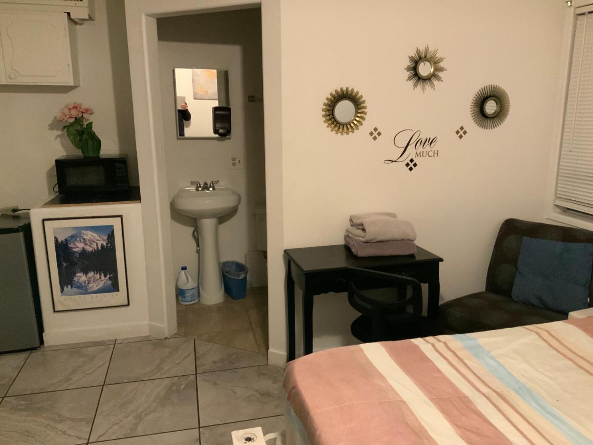 The Yellow Penthouse Llc Las Vegas Ngoại thất bức ảnh